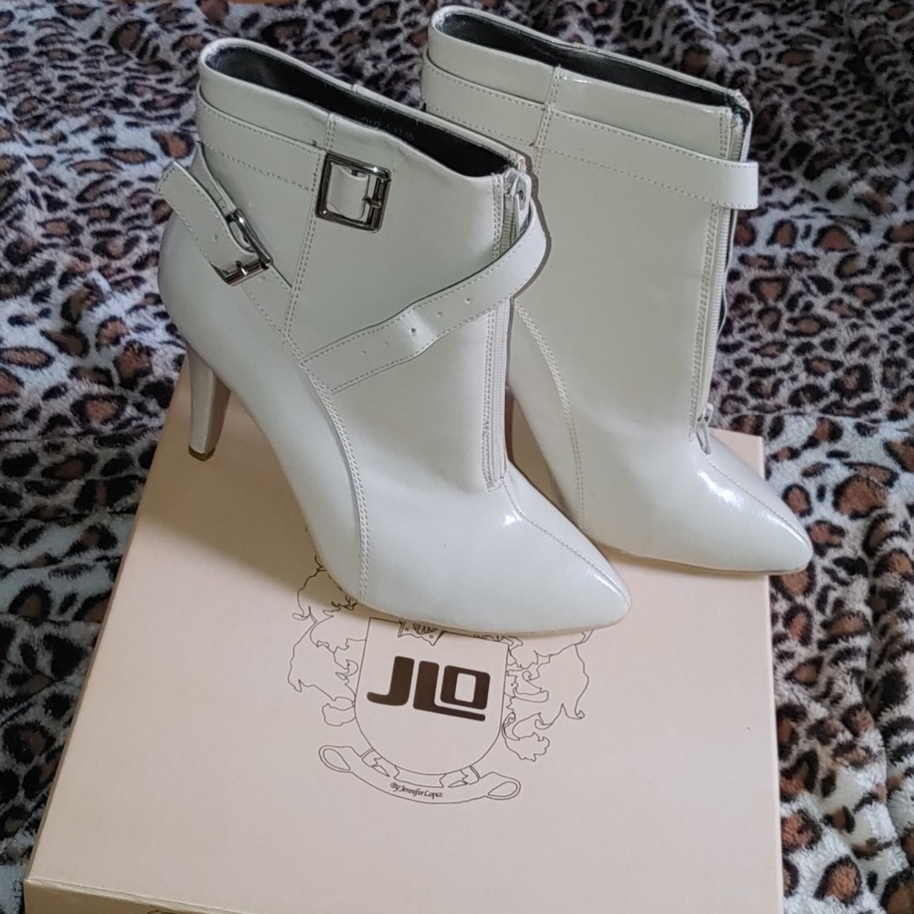 JLO booties ( Bone )